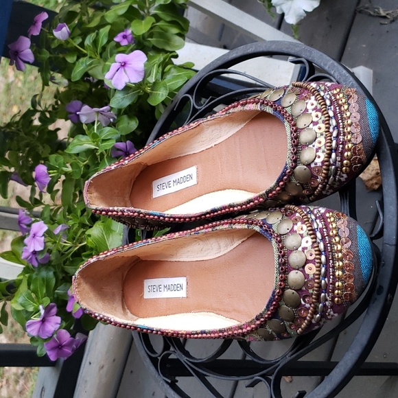 Ladies Embellished ballet flats - Picture 1 of 10
